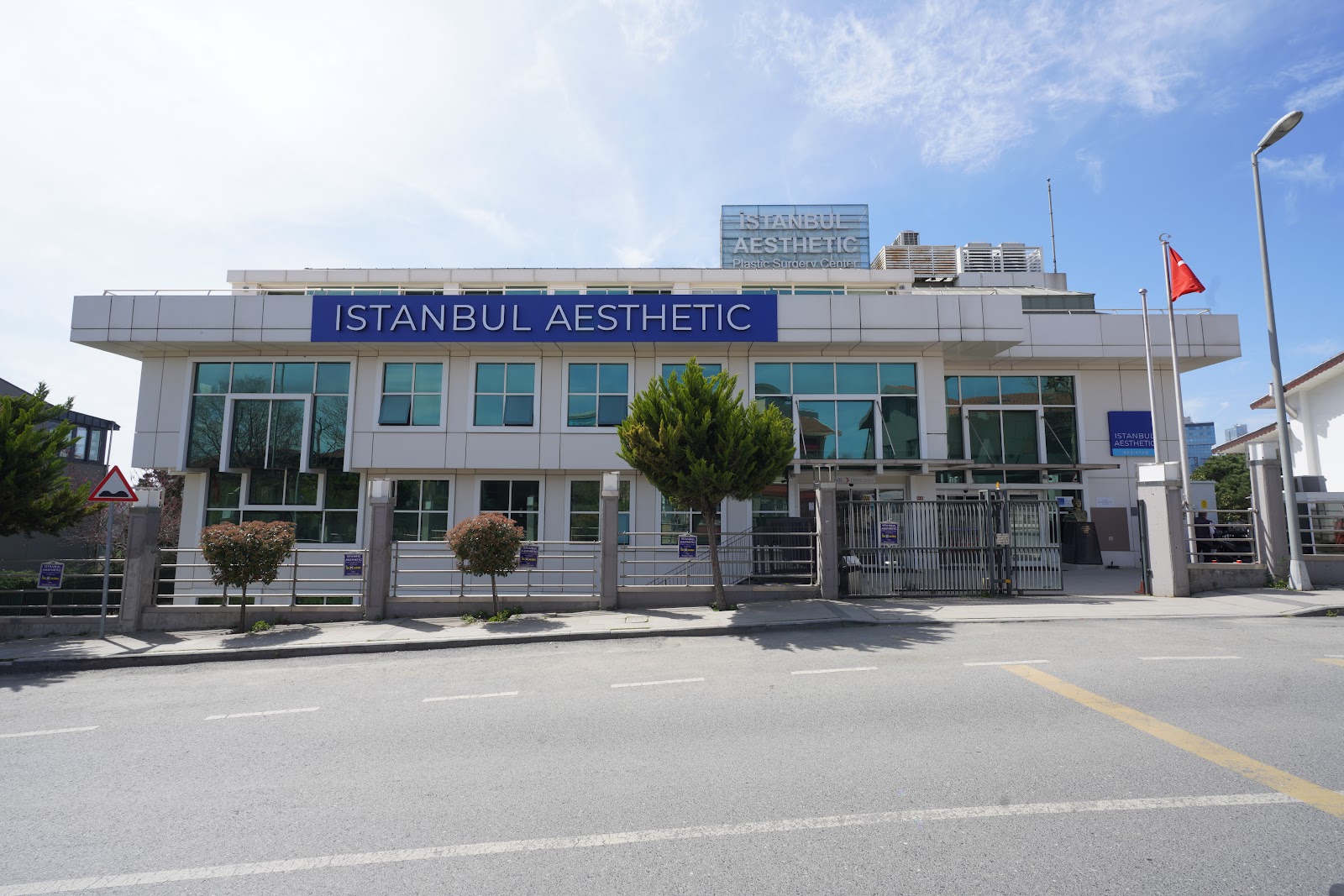 Özel Beşiktaş İac Aesthetıc Center Tıp Merkezi