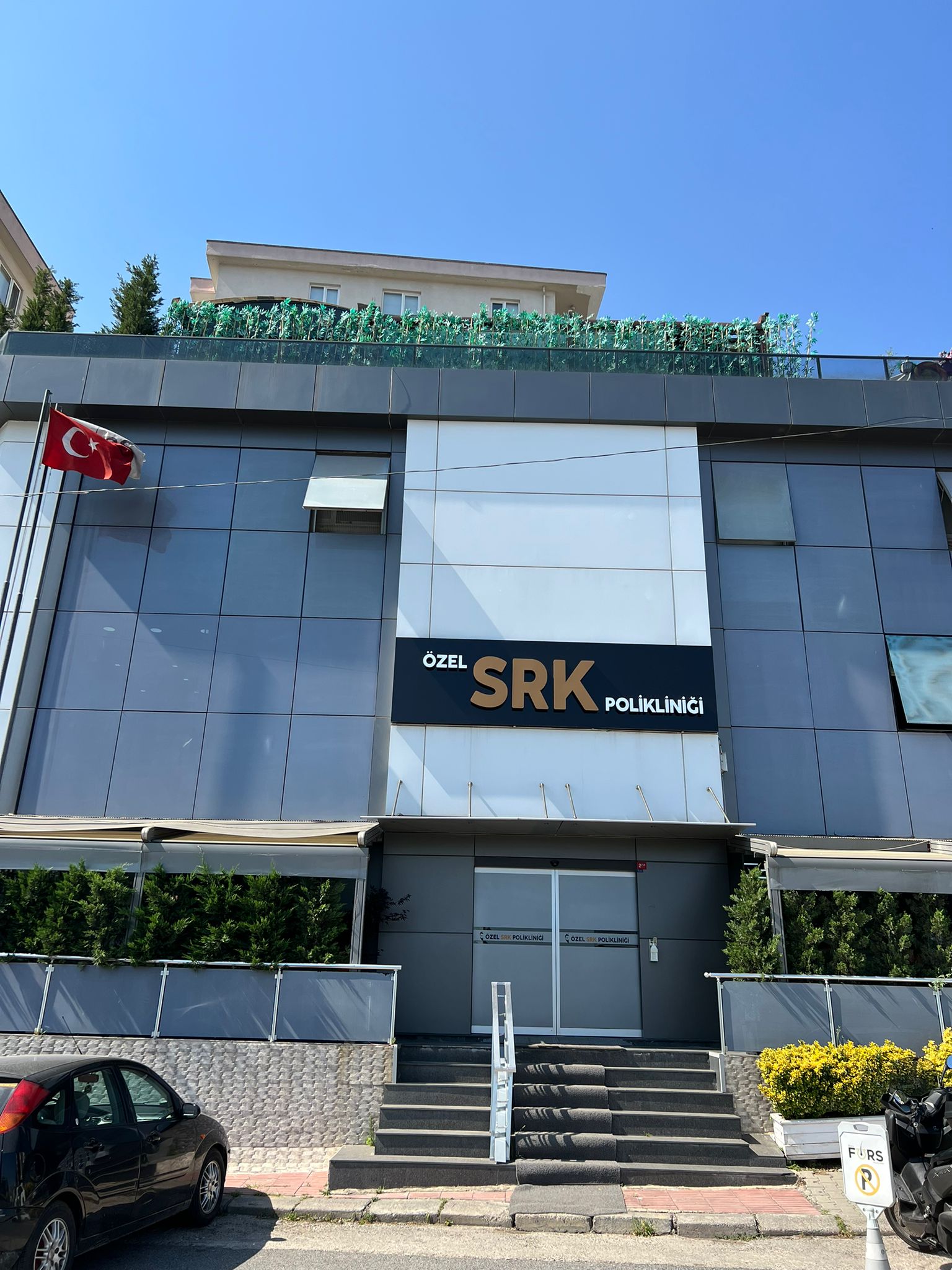 Srk Polikliniği Saç Ekim Birimi