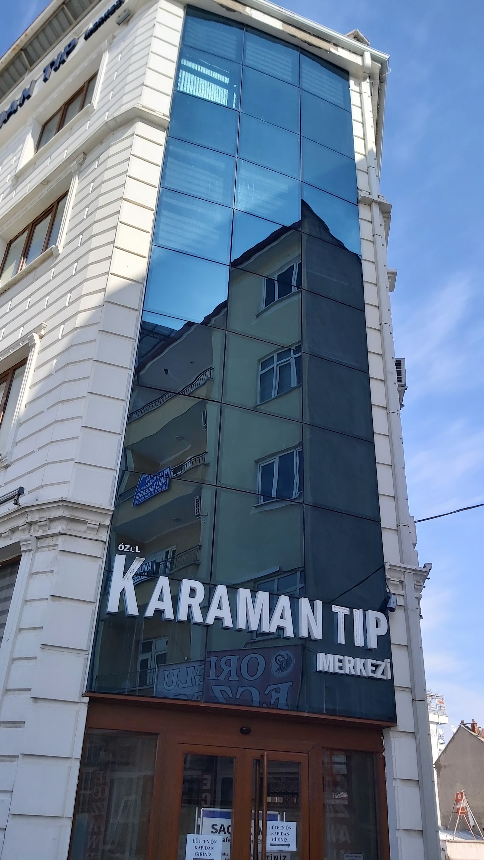 Özel Karaman Tıp Merkezi