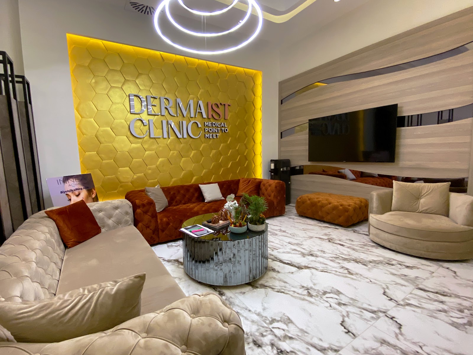 Özel Dermaist Polikliniği